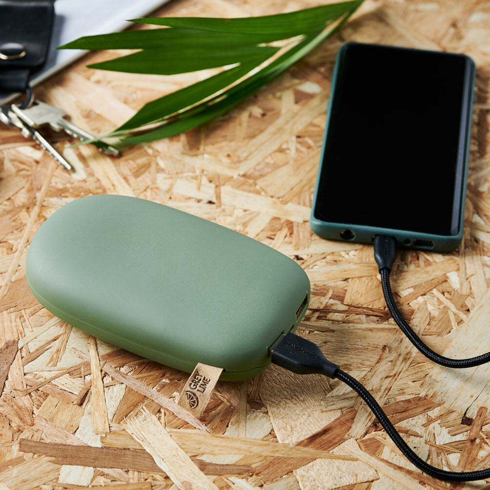 GreyLime Power Stone ll 10400 mAh powerbank USB-C & USB-A, Green -  fra GreyLime - nu kun 419 kr. Hos HjemTek 