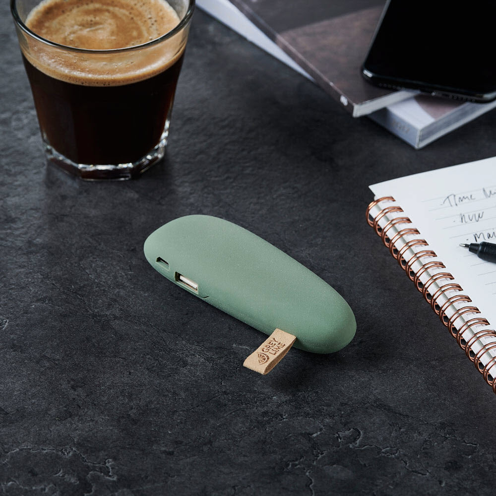 GreyLime Power Stone ll 2600 mAh powerbank, Green -  fra GreyLime - nu kun 169 kr. Hos HjemTek 